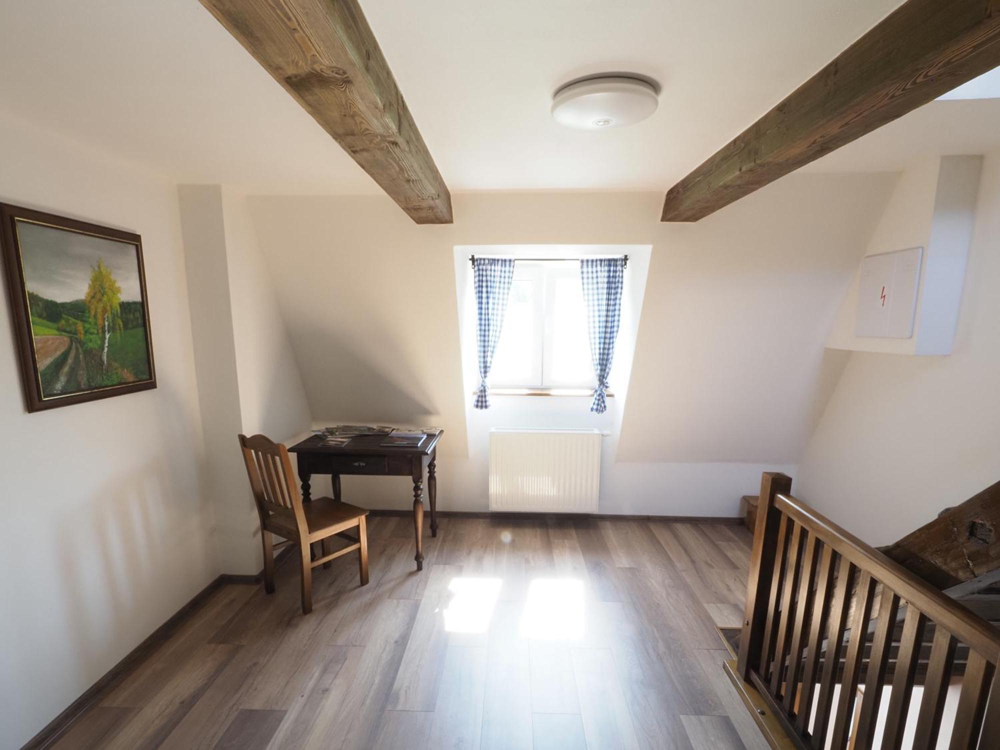 Holiday home U Tri Cest Krasna Lipa